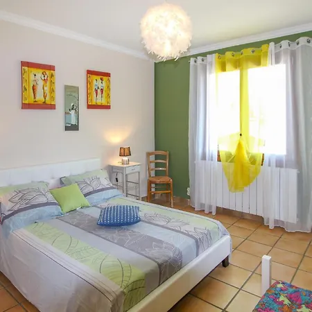 Awesome In With Kitchen Holiday home Aubenas