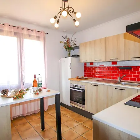 Awesome In With Kitchen