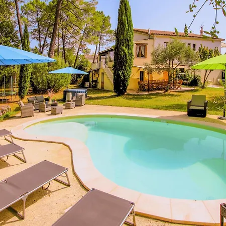Awesome In With Kitchen Holiday home Aubenas
