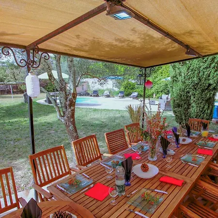 Awesome In With Kitchen Aubenas