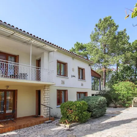 Awesome In With Kitchen Holiday home Aubenas