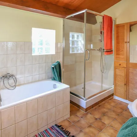Awesome In With Kitchen Holiday home